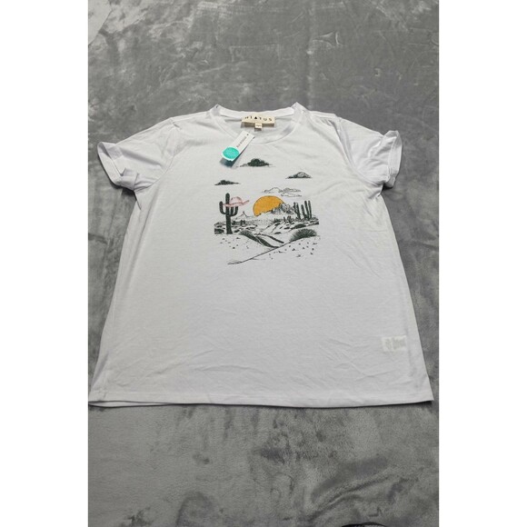 NWT Stitch Fix Hiatus Women's White Size M Desert T Shirt - Picture 1 of 8